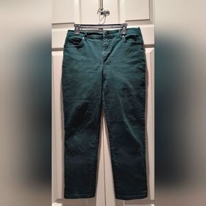 Gloria Vanderbilt Women's Green Jeans, size 12S